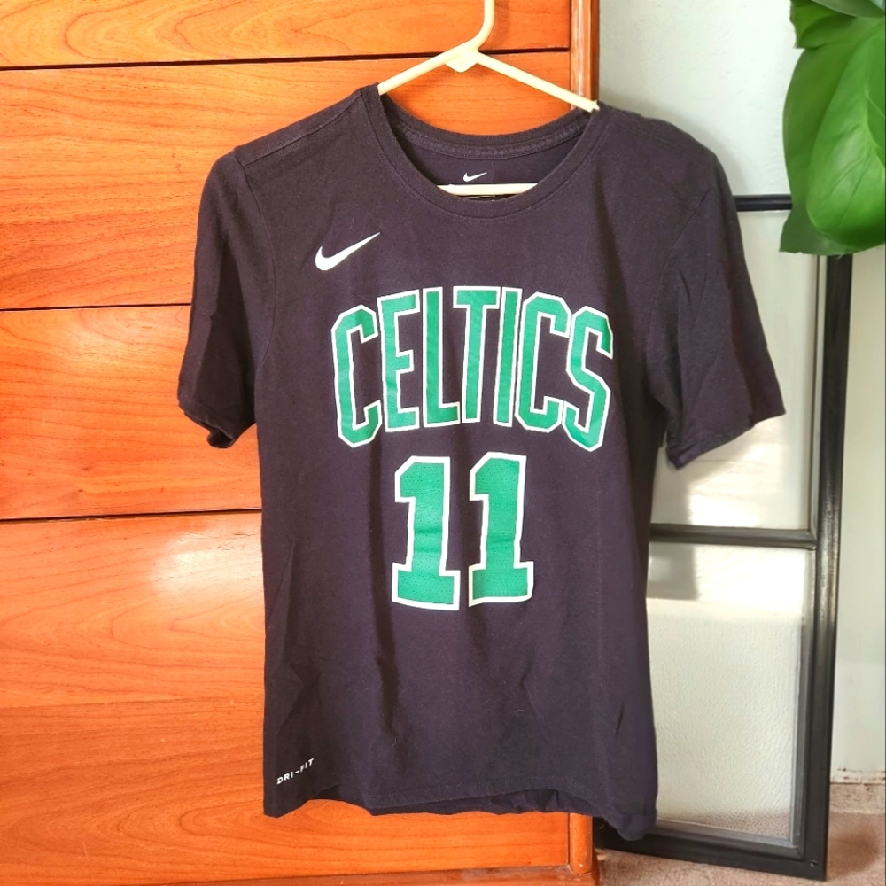 Men's NBA Boston Celtics Kyrie Irving Nike T-shirt (S)